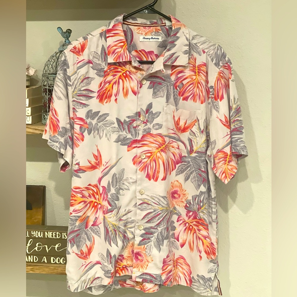 Tommy Bahama, Medium, white with grey and orange/red flower/leave pattern.